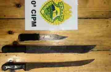 Laranjeiras – Mulher se esconde em região de mata após ser ameaçada pelo convivente